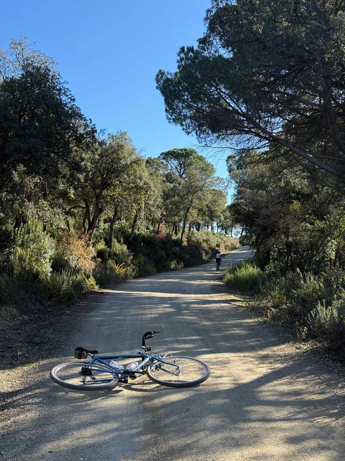 Full size image for Montnegra gravel connector.
