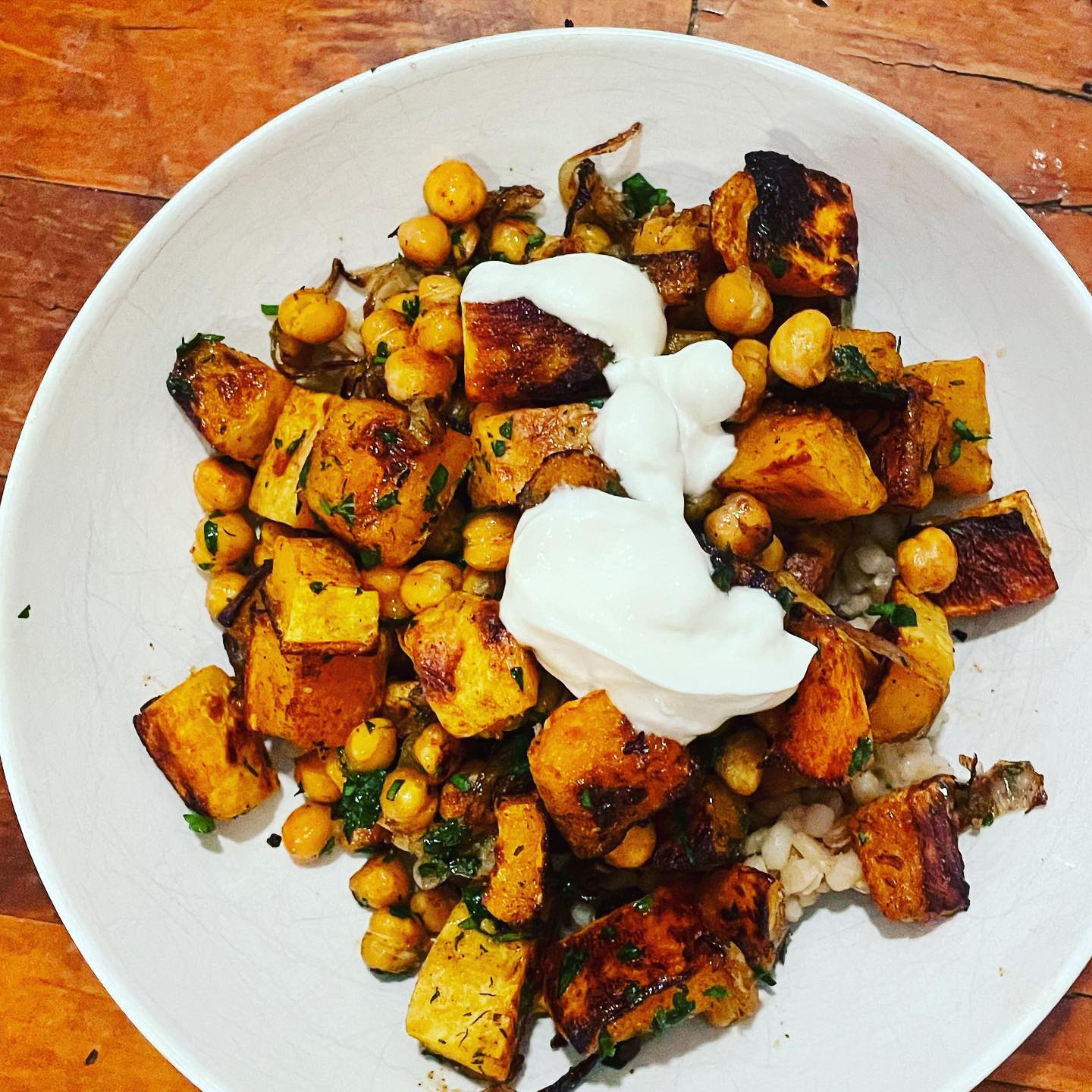 Full size image for Roasted squash and crispy chickpeas