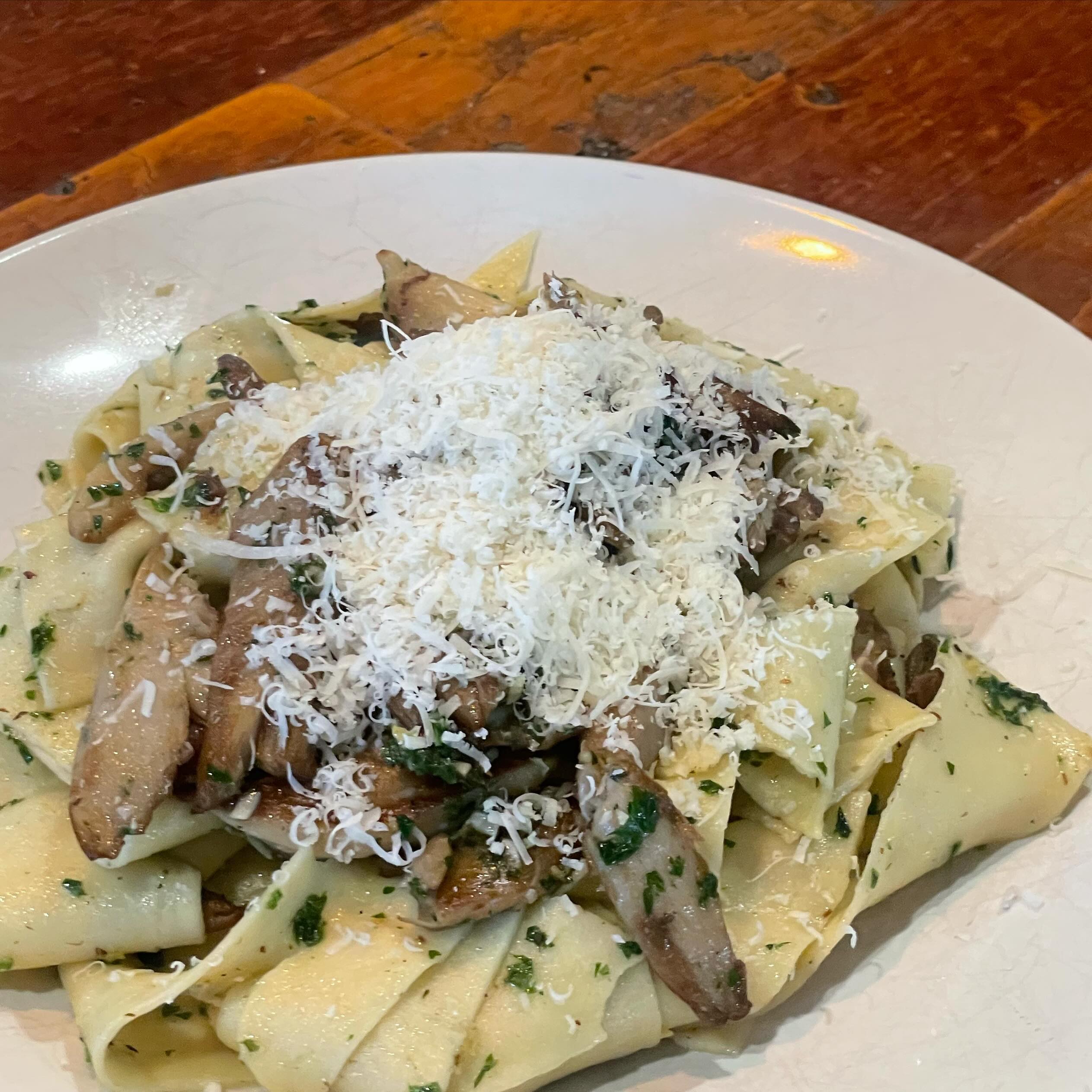 Full size image for Handmade pasta with oyster mushrooms and gremolata. 