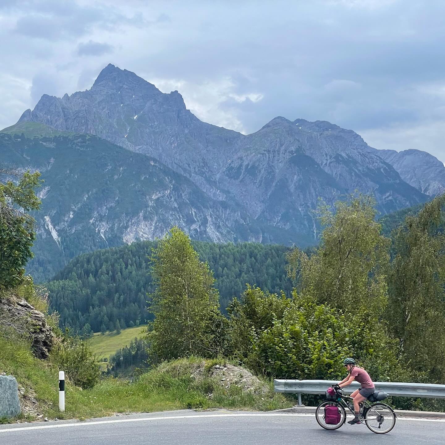 Full size image for Austria into Switzerland