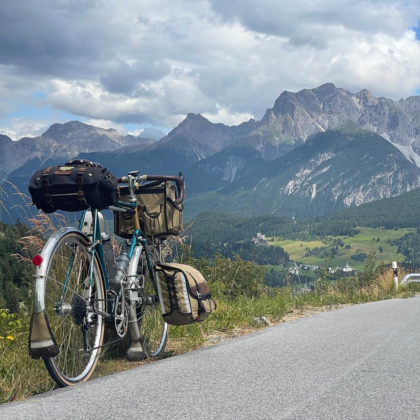 Full size image for Austria into Switzerland